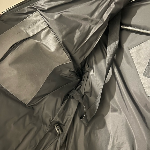 Canada Goose Chelsea Down Parka in Charcoal - Picture 8 of 15